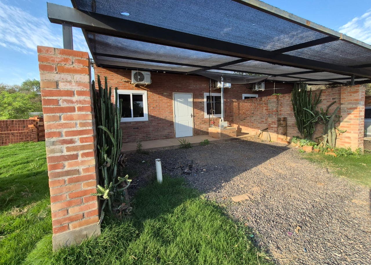 Casa 3 dorm. en alquiler en Loma Plata